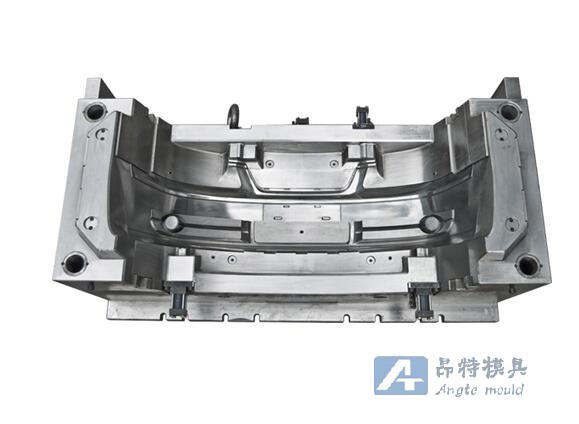 汽车保险杠模具007
