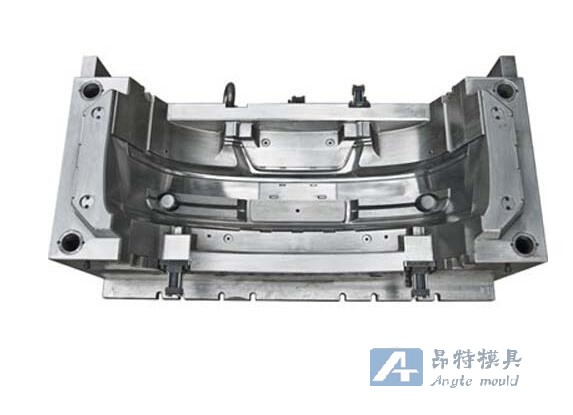 汽车保险杠模具003